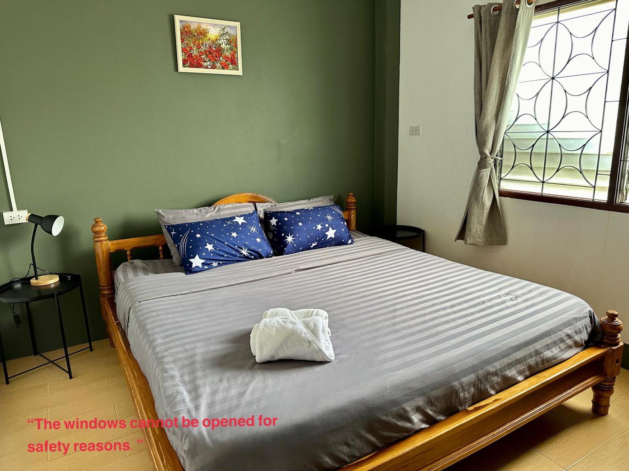 Niece Hostel Phuket - Sha Extra Plus Экстерьер фото