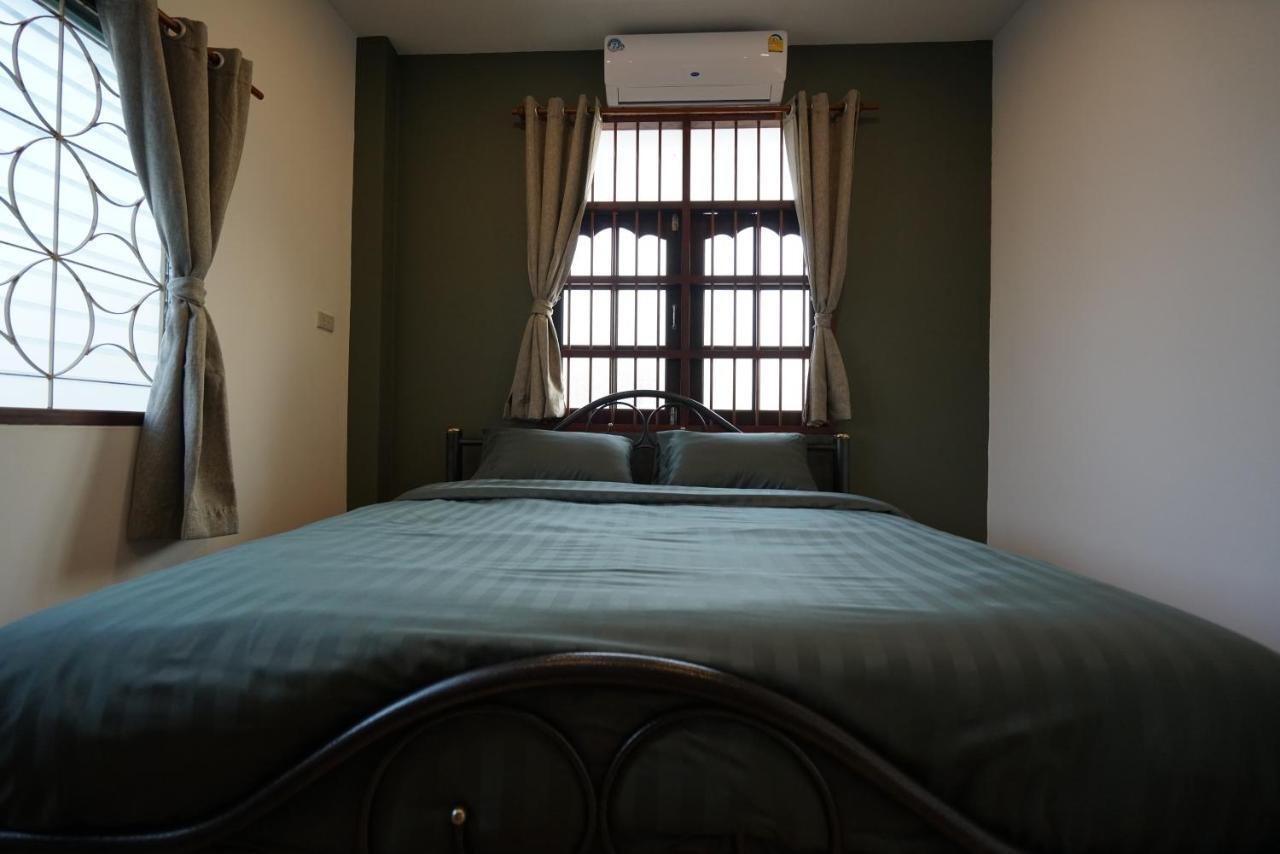 Niece Hostel Phuket - Sha Extra Plus Экстерьер фото